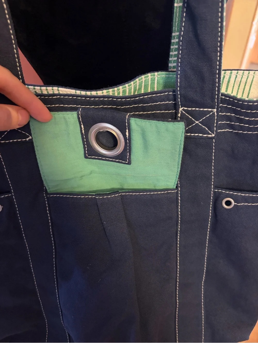 Aeropostale thick durable